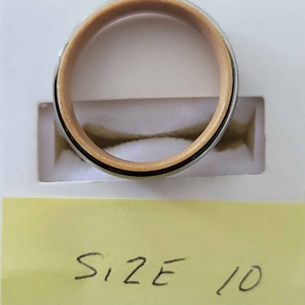 Man's ring - Picture 2 of 4